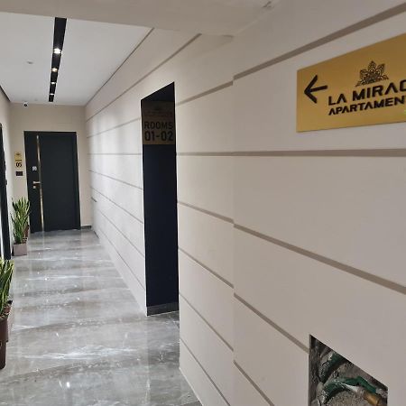 La Mirage Apartment 04 Tirana Exterior photo